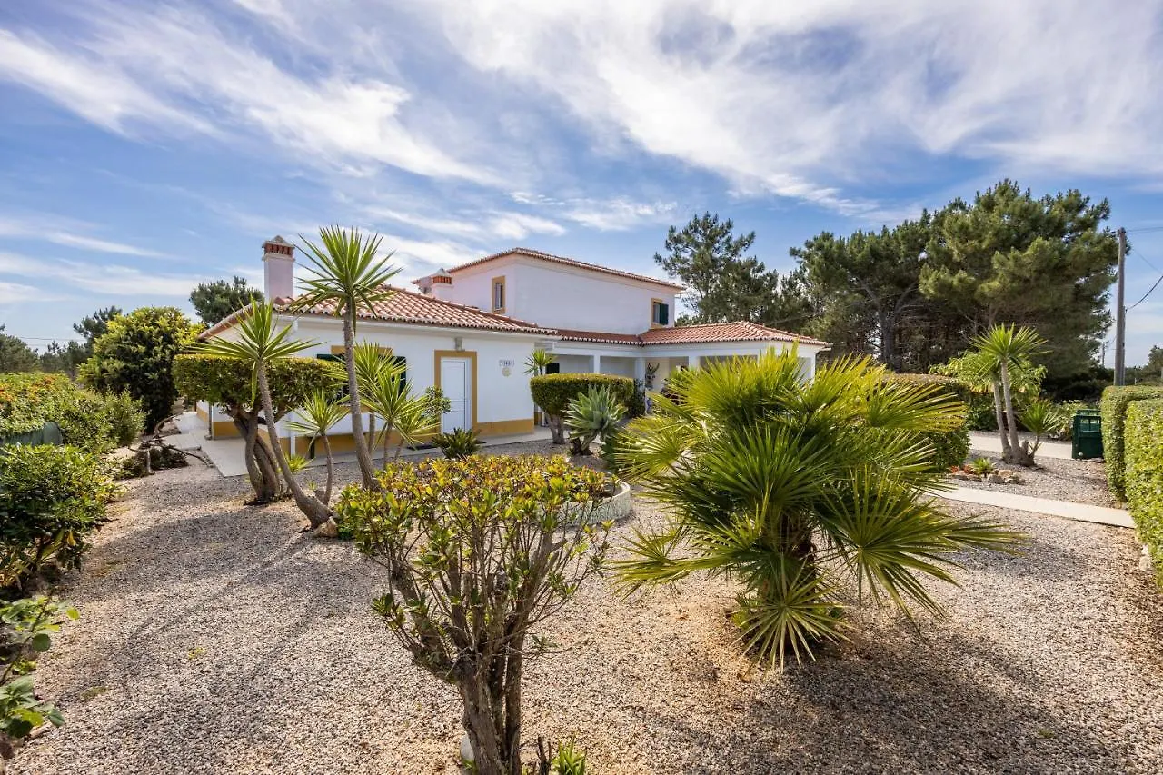 Casa May - Spacious Family Home With Great Outdoors! Aljezur 0*,  Portugal