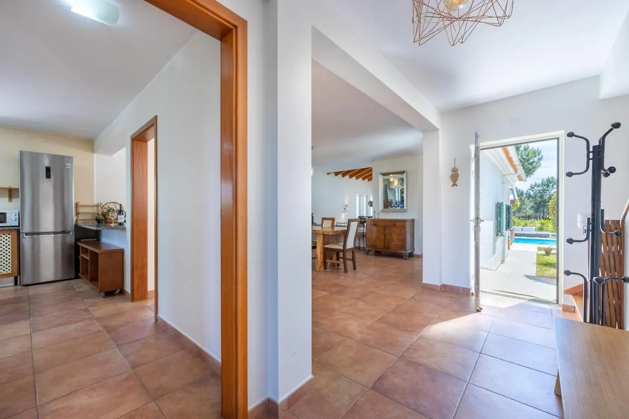 Casa May - Spacious Family Home With Great Outdoors! Aljezur