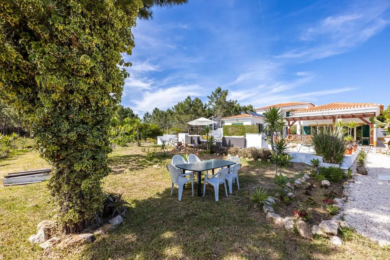 Villa Casa May - Spacious Family Home With Great Outdoors! Aljezur