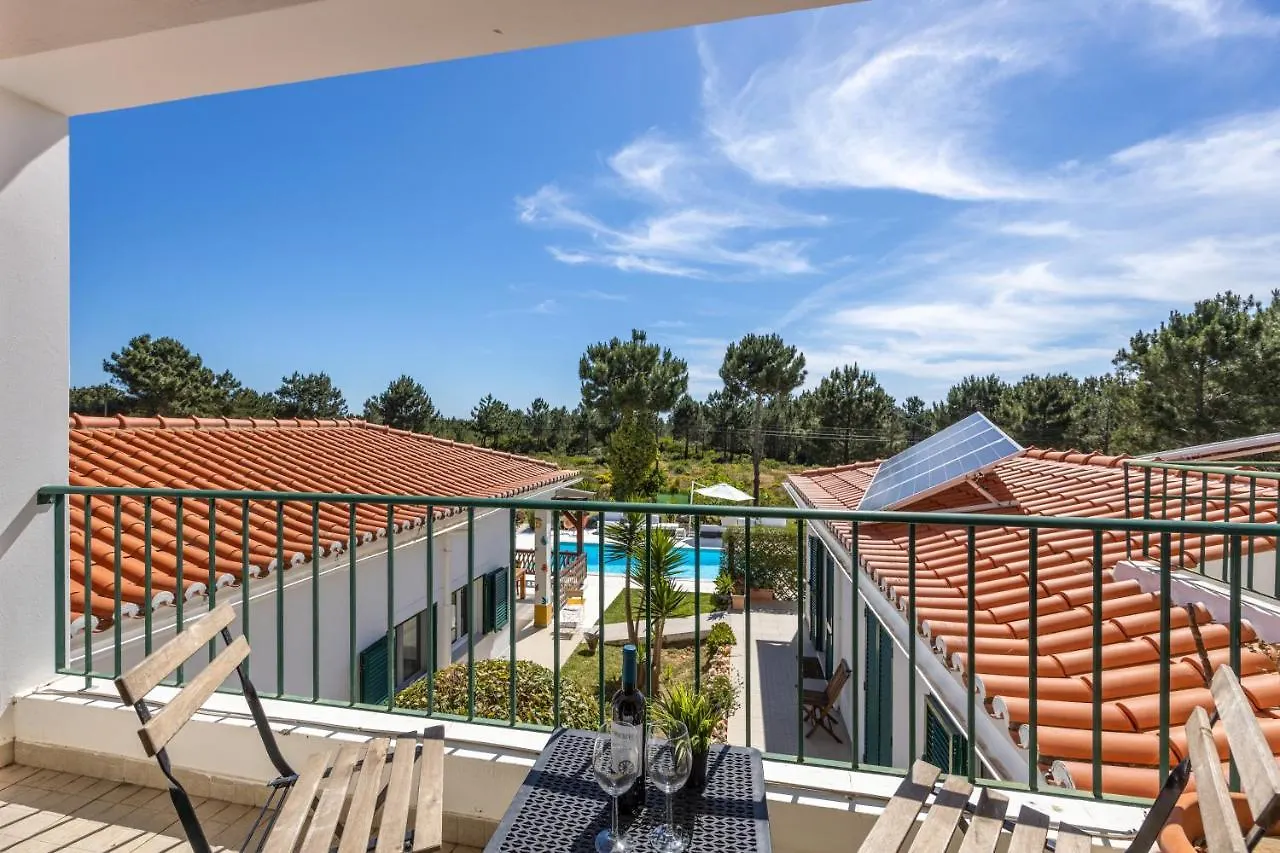 Casa May - Spacious Family Home With Great Outdoors! Aljezur Vila