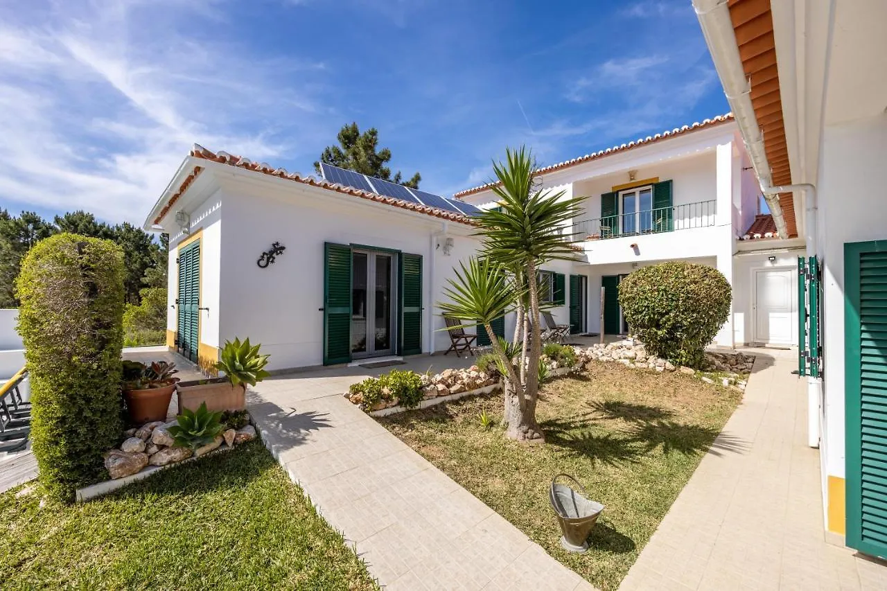 Casa May - Spacious Family Home With Great Outdoors! Aljezur Villa